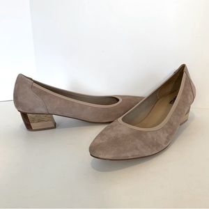 Vaneli Aida Suede Shimmer Nude Pump Narrow